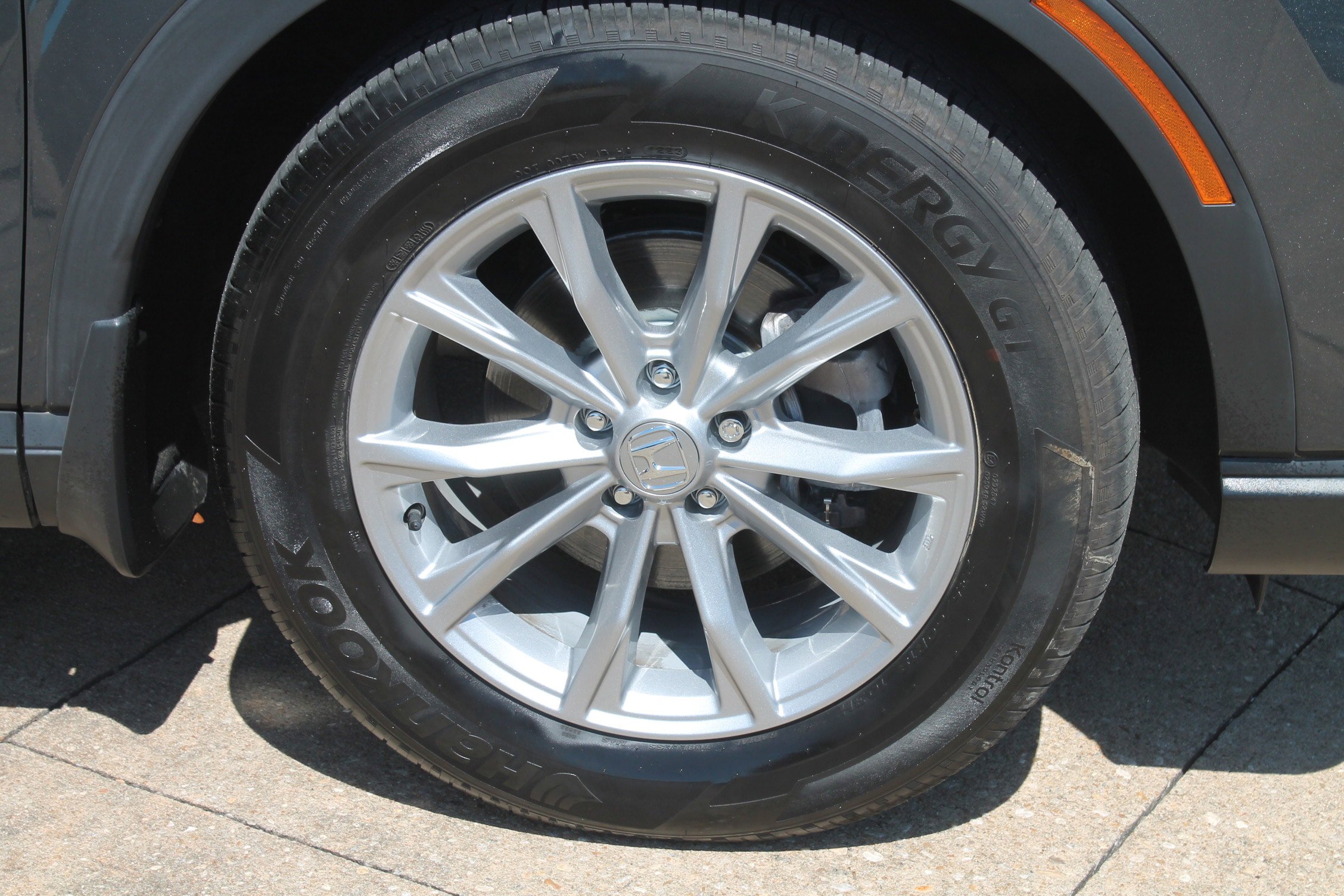 Used 2023 Honda CR-V EX image 3