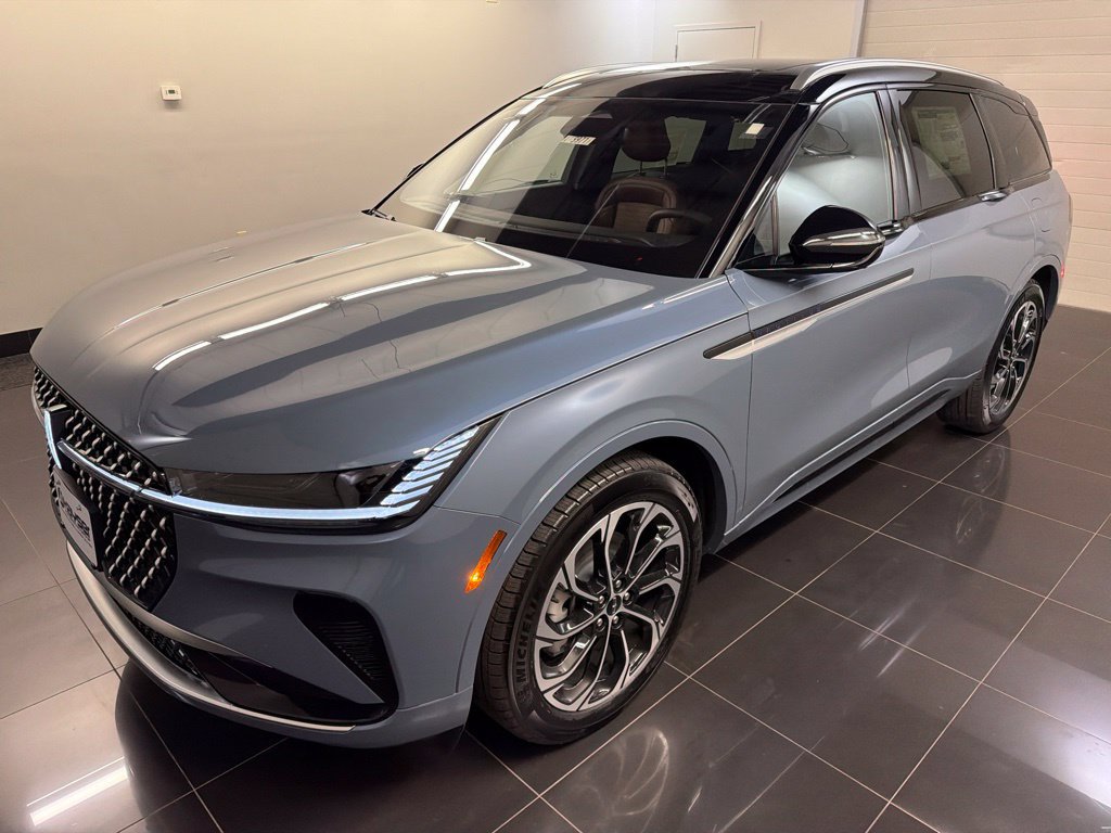 New 2026 Lincoln Nautilus Reserve AWD/4WD image 3