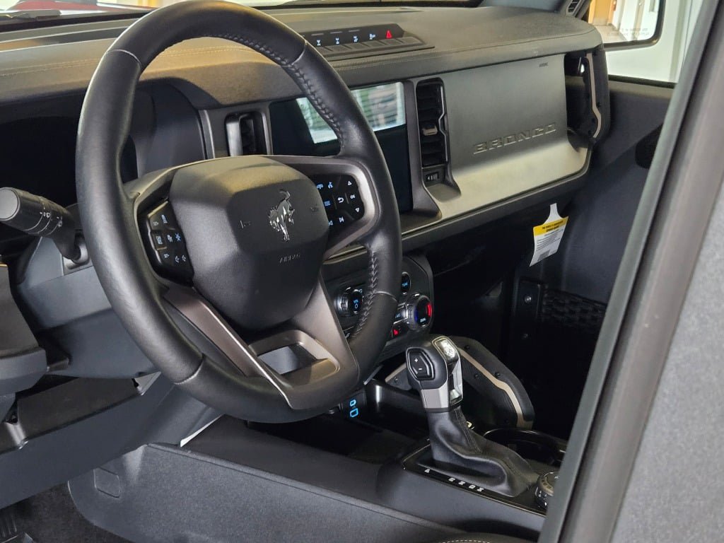 Used 2025 Ford Bronco Badlands AWD/4WD image 22
