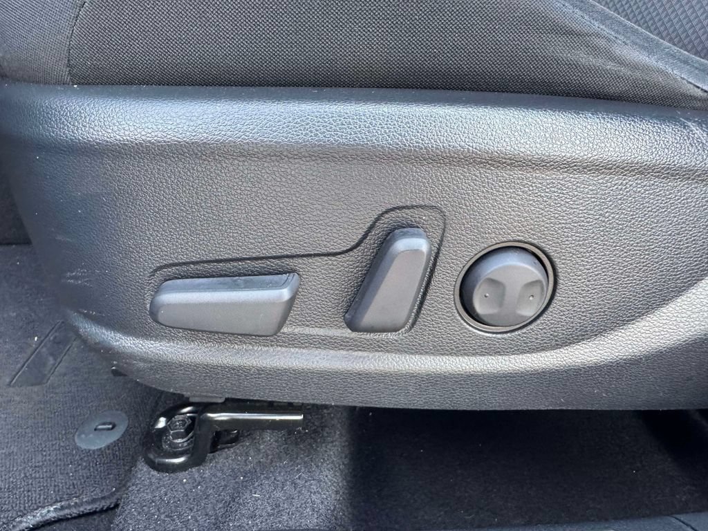 Used 2023 Kia Soul S FWD image 18