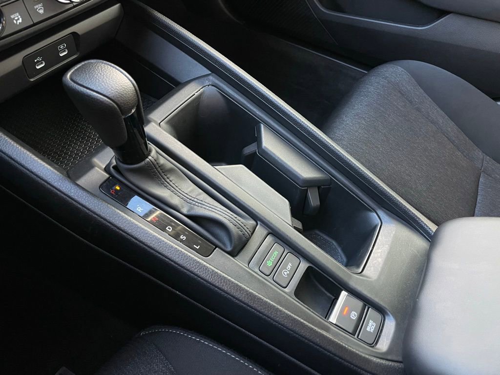 Certified 2025 Honda Accord SE image 19