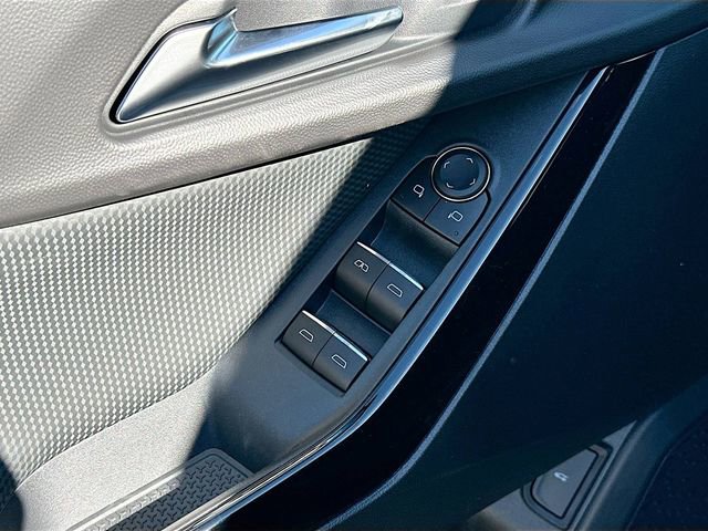 New 2026 Chevrolet Equinox RS image 17