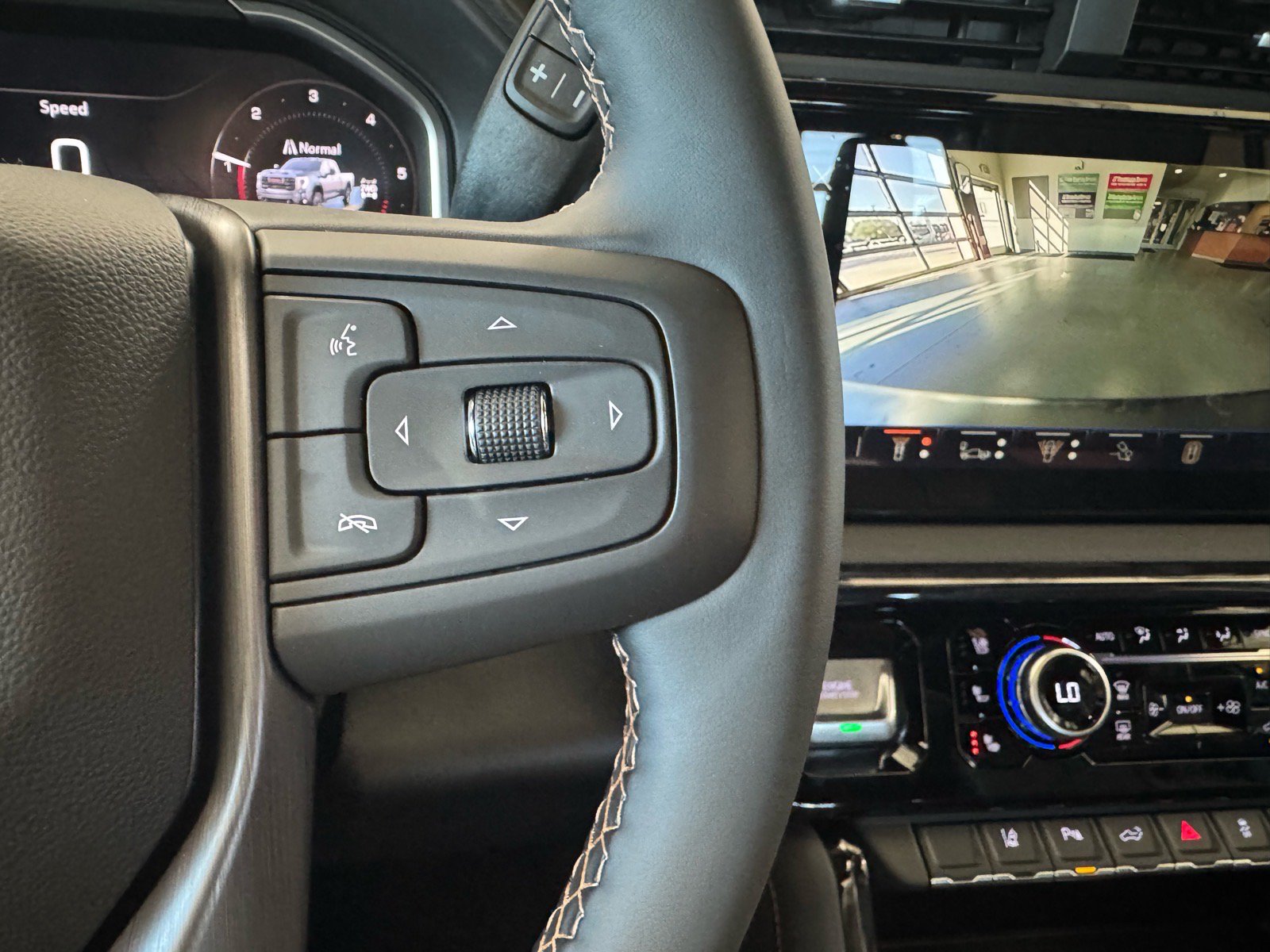 New 2026 GMC Sierra 2500 AT4 w/ AT4 Premium Plus Package AWD/4WD image 30