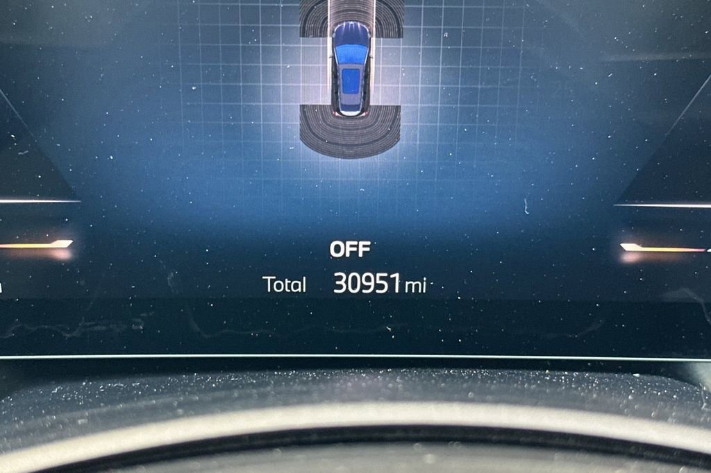 Used 2024 BMW iX xDrive50 w/ Sport Package image 30