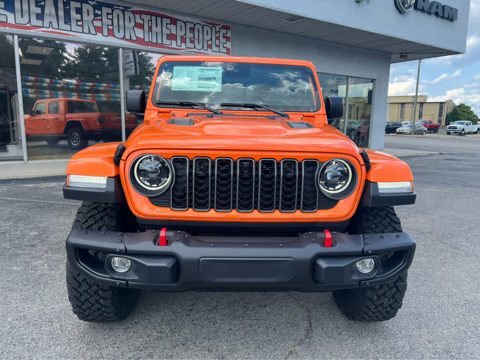 New 2025 Jeep Gladiator Rubicon image 2