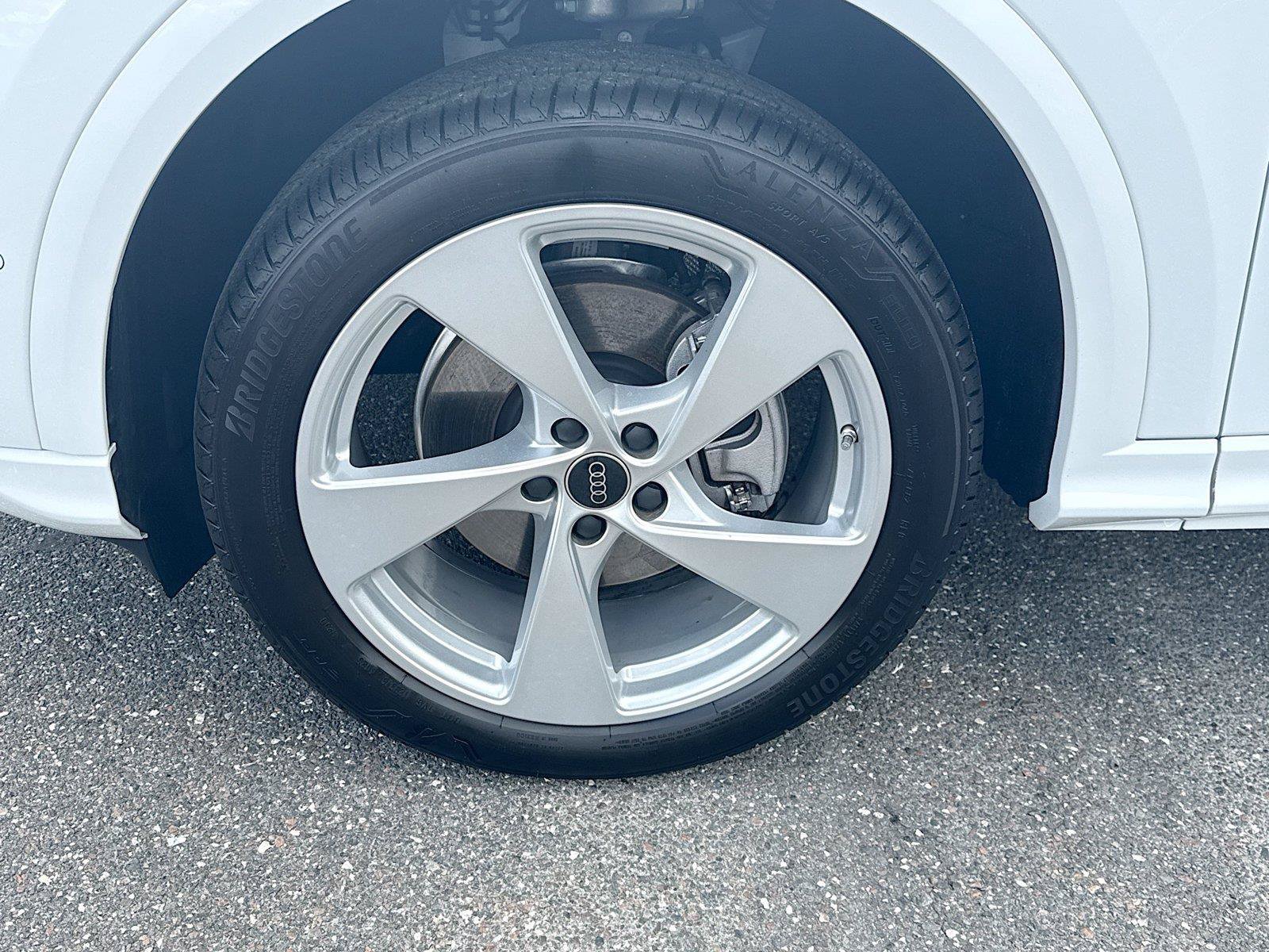 Certified 2025 Audi Q5 Premium AWD/4WD image 31