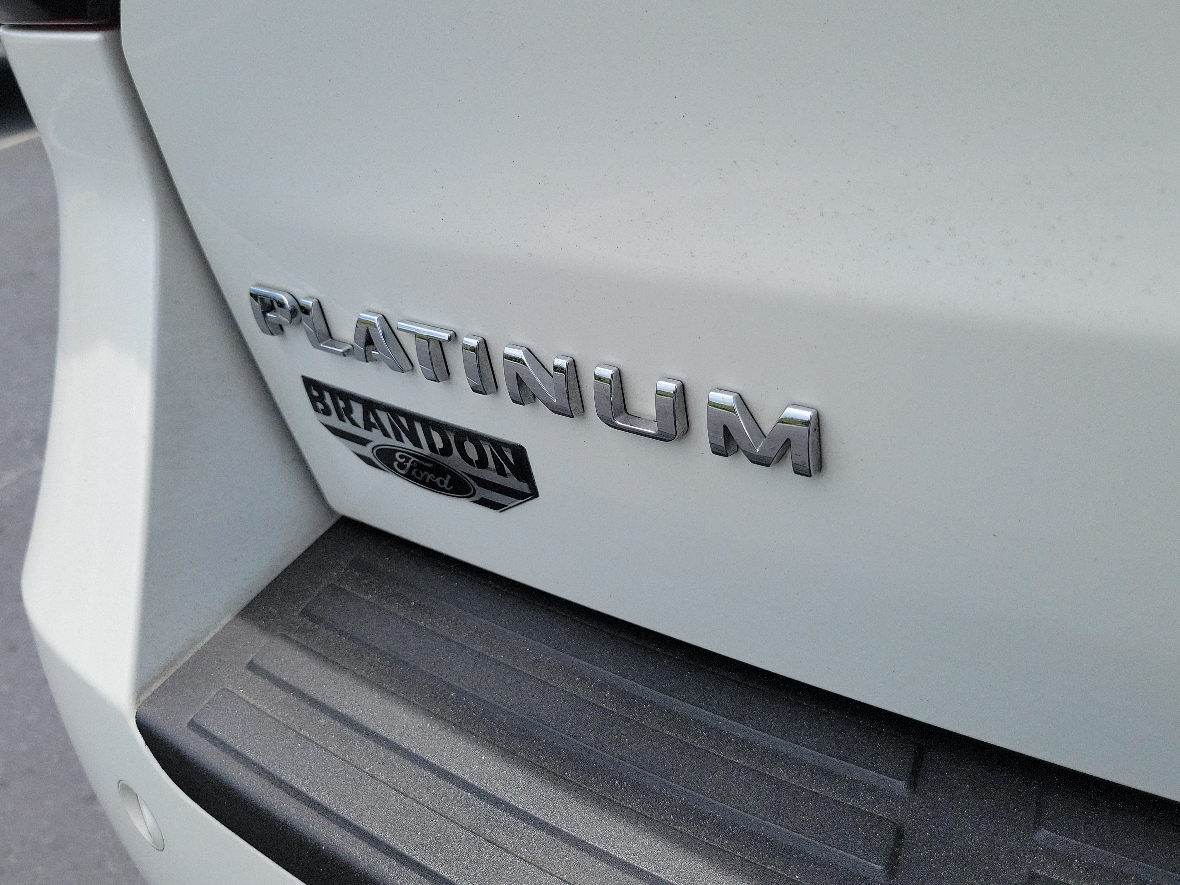 Certified 2024 Ford Expedition Max Platinum AWD/4WD image 9