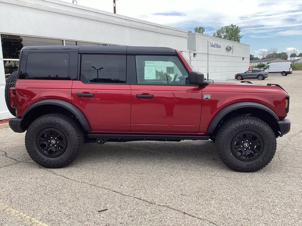 New 2025 Ford Bronco Big Bend w/ Black Diamond Package AWD/4WD image 2