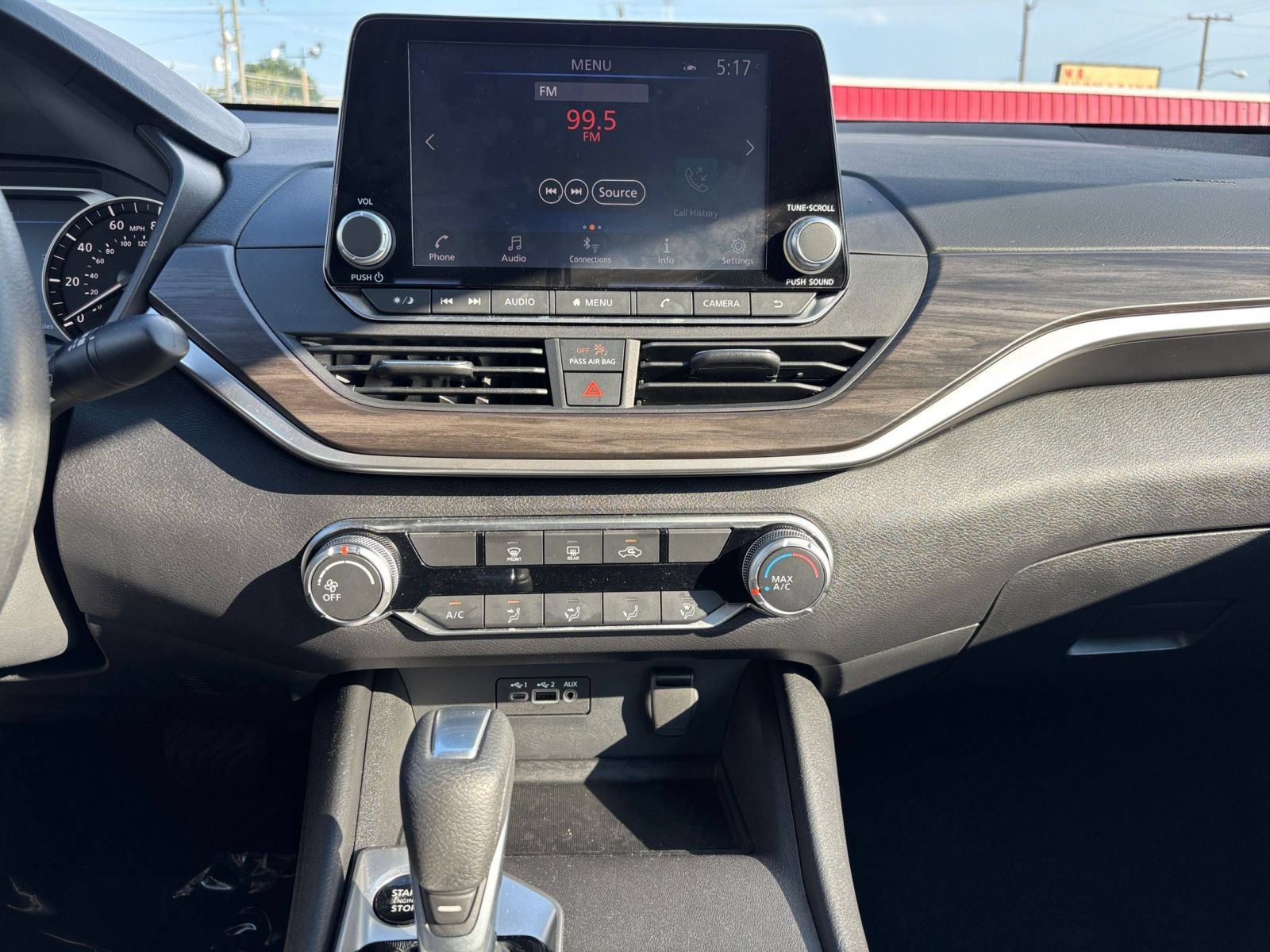 Used 2026 Nissan Altima 2.5 SV FWD image 16