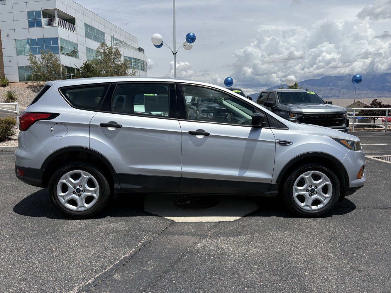 Used 2019 Ford Escape S FWD image 4