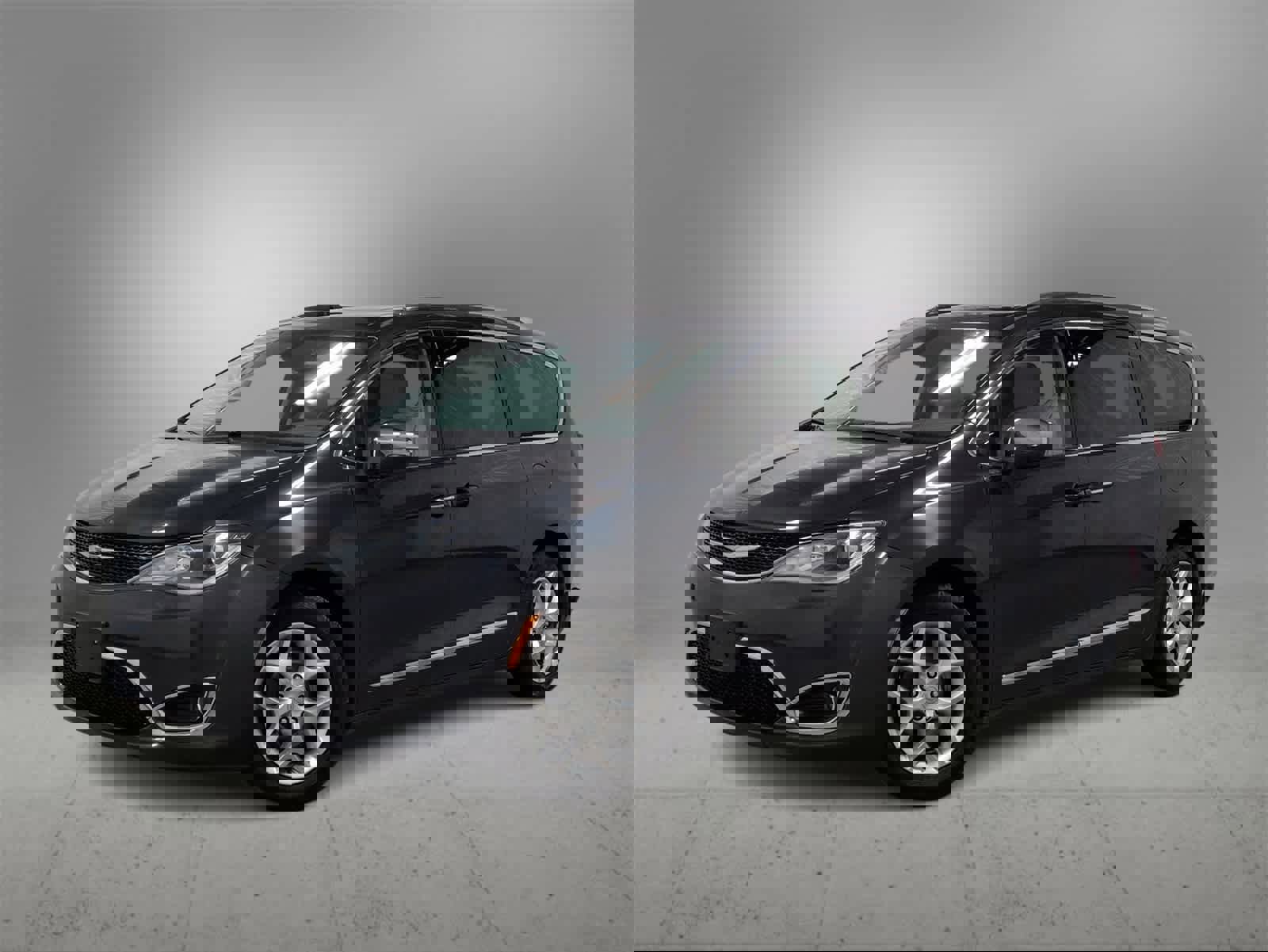 Certified 2020 Chrysler Pacifica Limited image 1