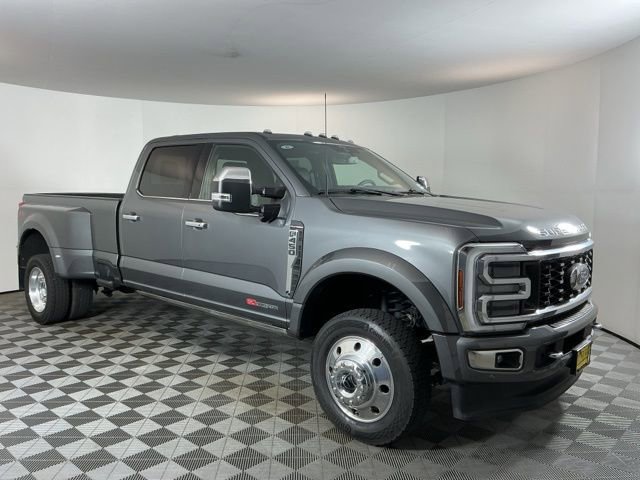 Certified 2024 Ford F450 Platinum w/ FX4 Off-Road Package AWD/4WD image 3