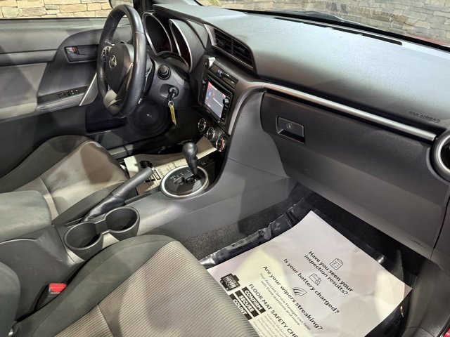 Used 2015 Scion tC image 26