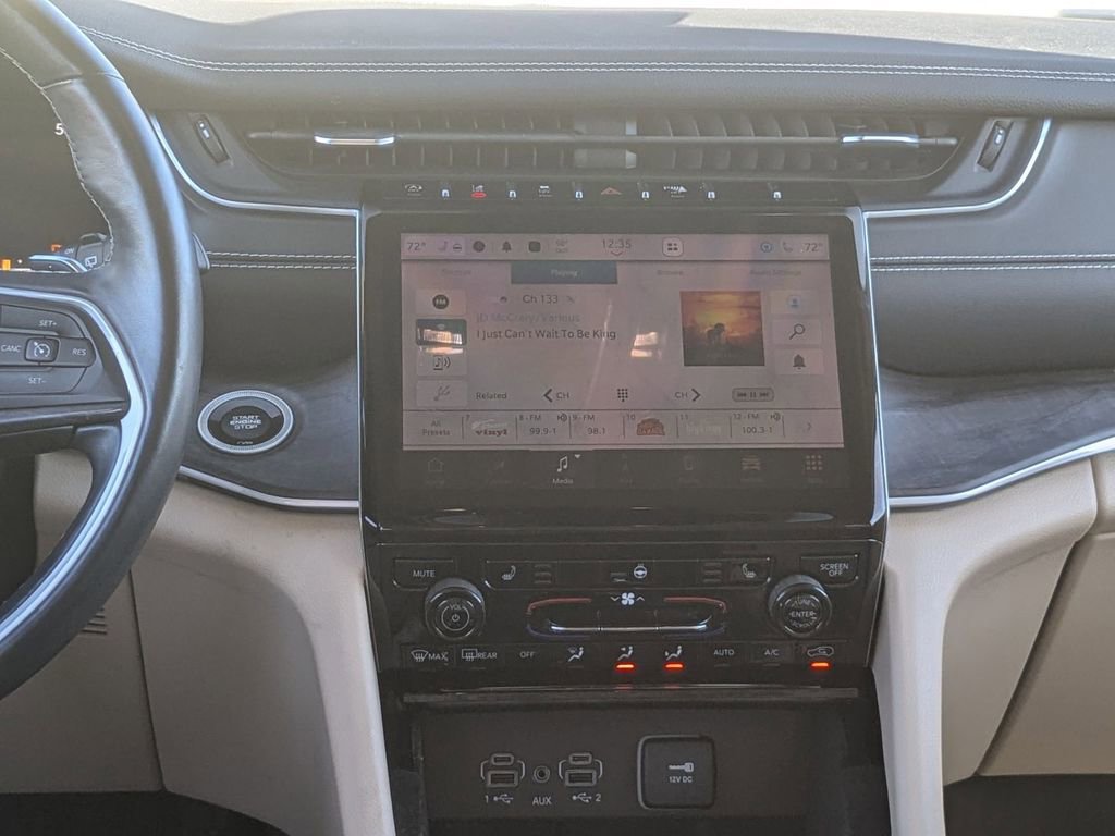 Used 2022 Jeep Grand Cherokee L Limited image 26