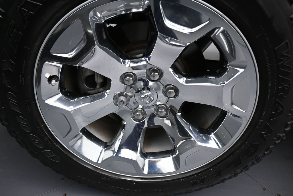 Used 2019 RAM 1500 Big Horn RWD image 43