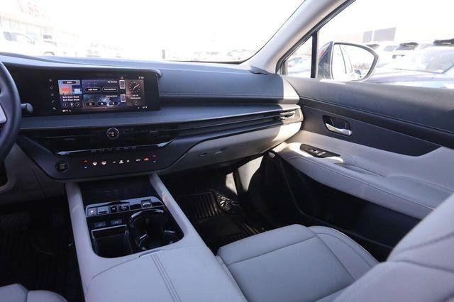 Used 2025 Nissan Murano SV image 25