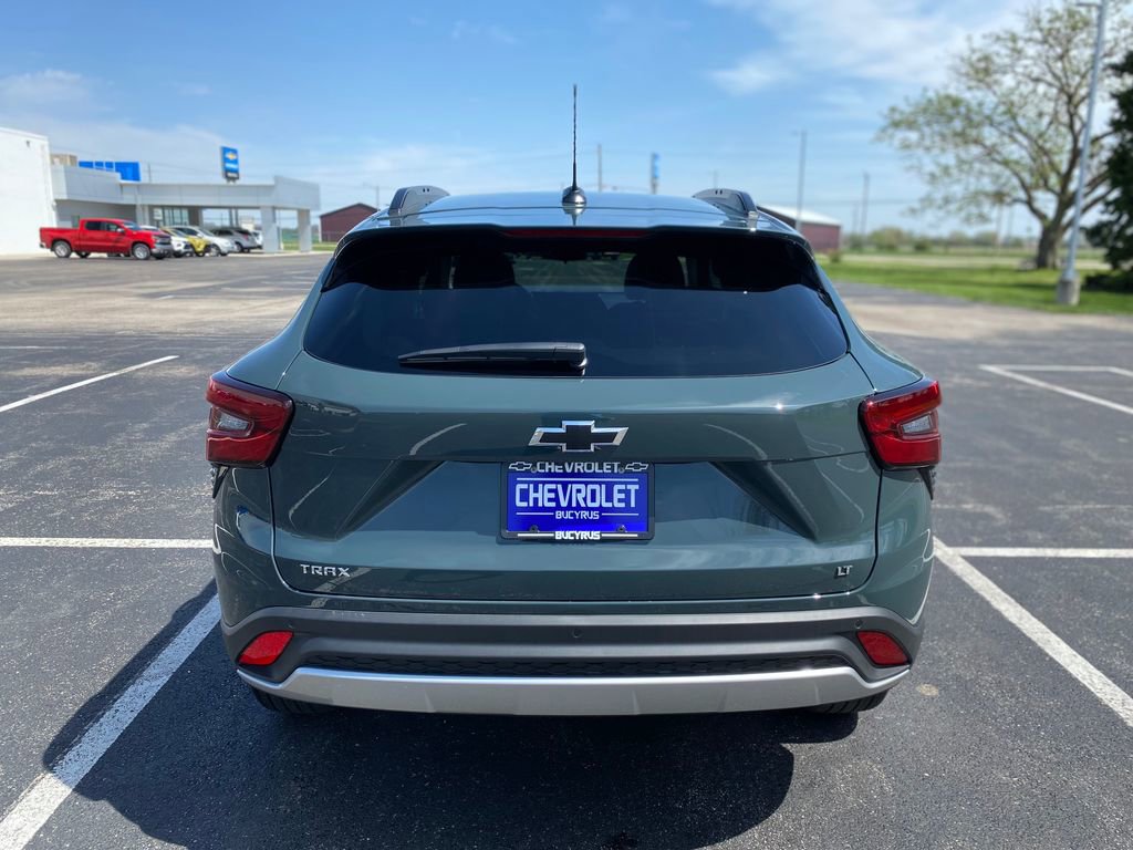 New 2026 Chevrolet Trax LT w/ Driver Confidence Package image 6