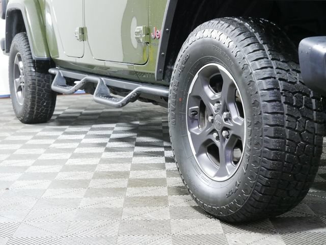 Certified 2023 Jeep Gladiator Rubicon w/ Cold Weather Group AWD/4WD image 8