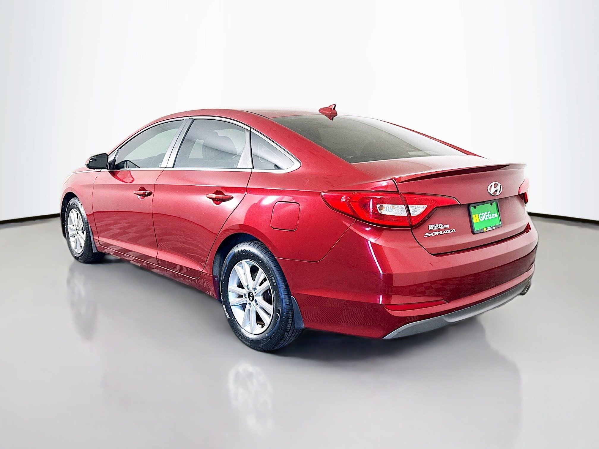 Used 2016 Hyundai Sonata SE image 7