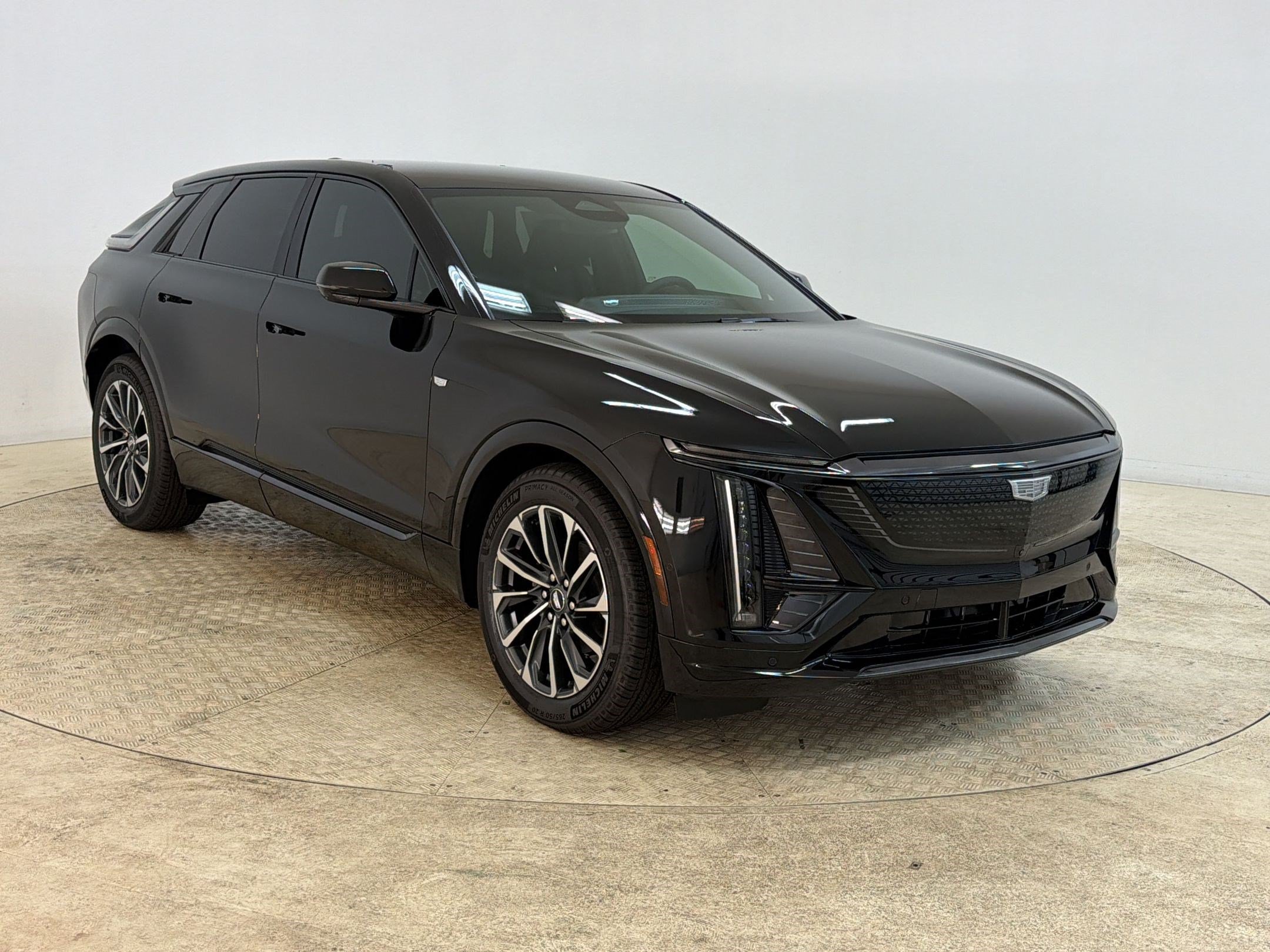 New 2026 Cadillac Lyriq Sport AWD/4WD image 7