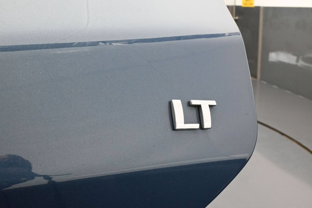 Used 2024 Chevrolet Equinox LT FWD image 33