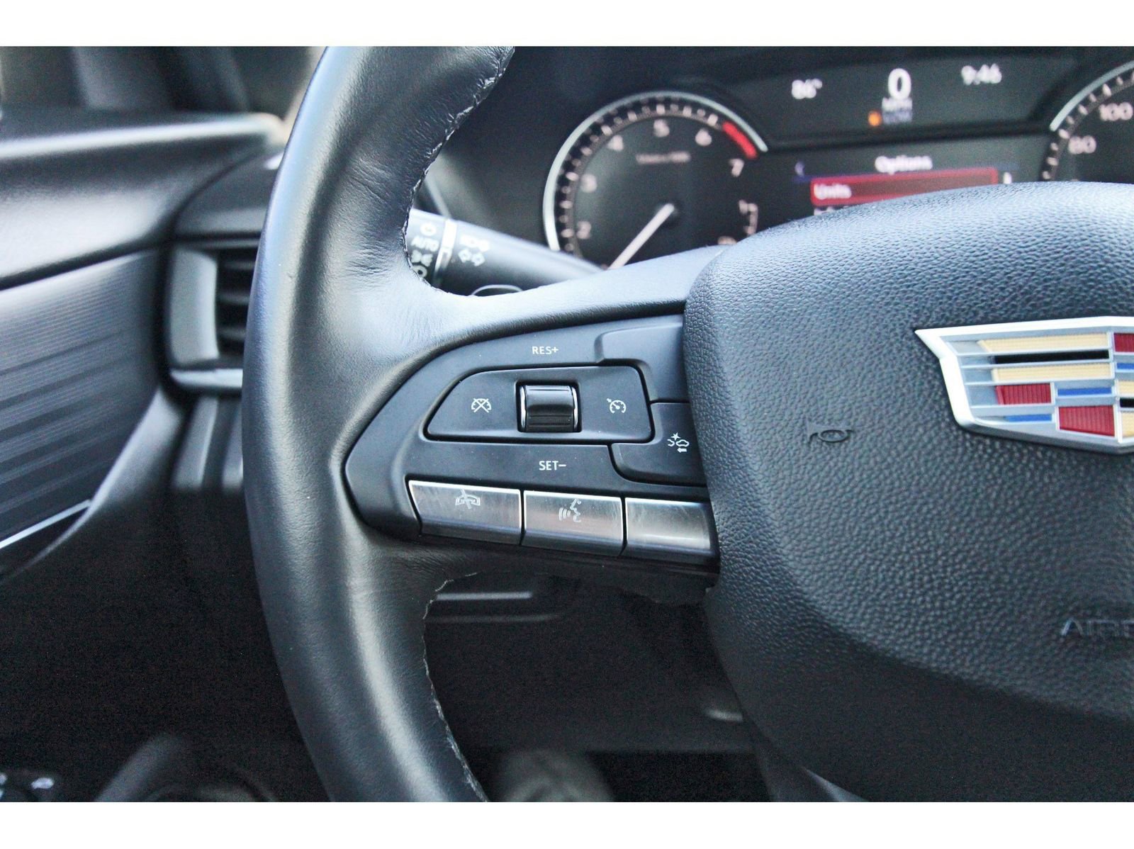 Used 2023 Cadillac CT4 Luxury RWD image 23