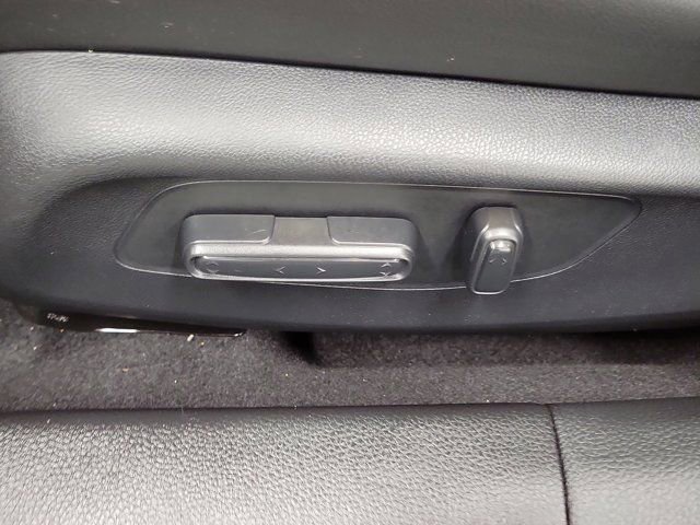 Certified 2025 Honda Civic Sport Touring image 24