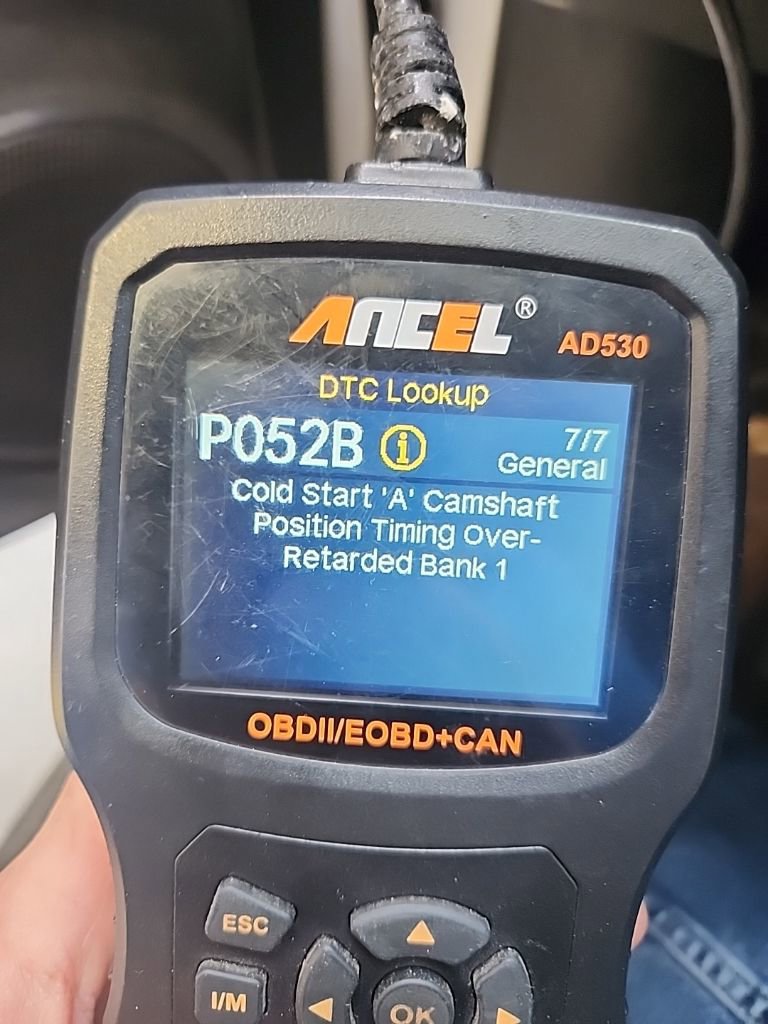 Used 2019 Nissan Kicks SR w/ SR Premium Package image 11