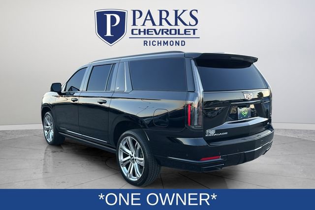 Certified 2025 Cadillac Escalade ESV Premium Luxury w/ LPO, Floor Liner Package AWD/4WD image 5