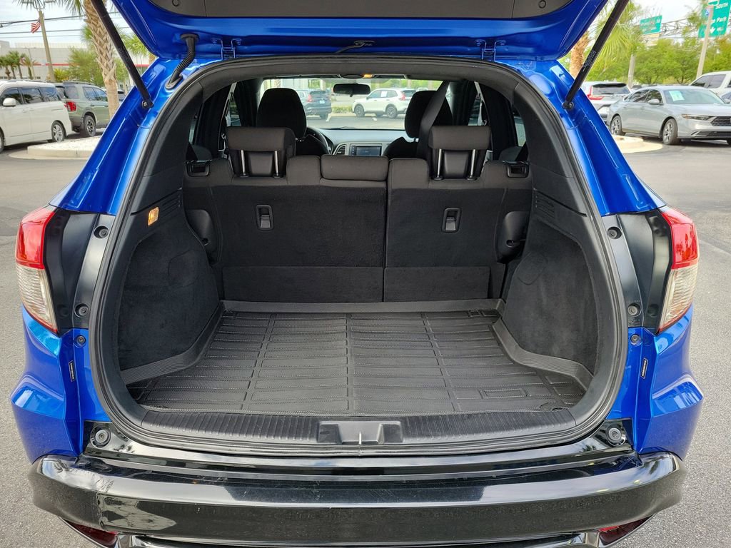 Used 2019 Honda HR-V Sport image 10
