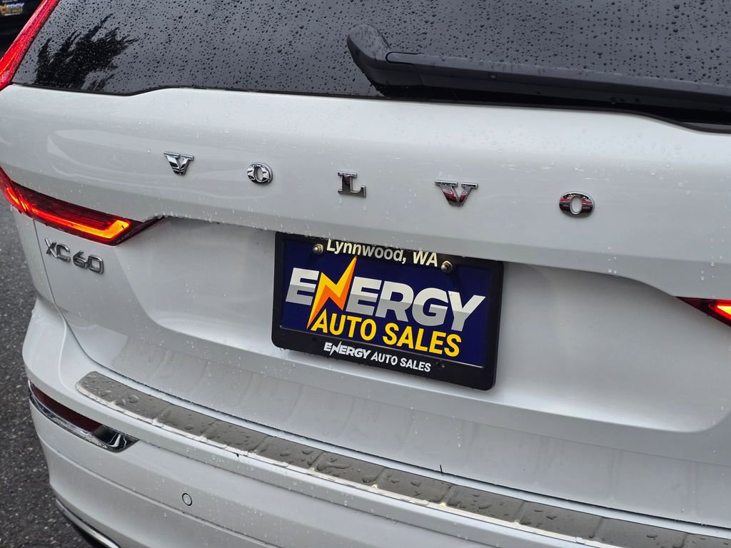 Used 2021 Volvo XC60 T5 Inscription w/ Advanced Package image 14