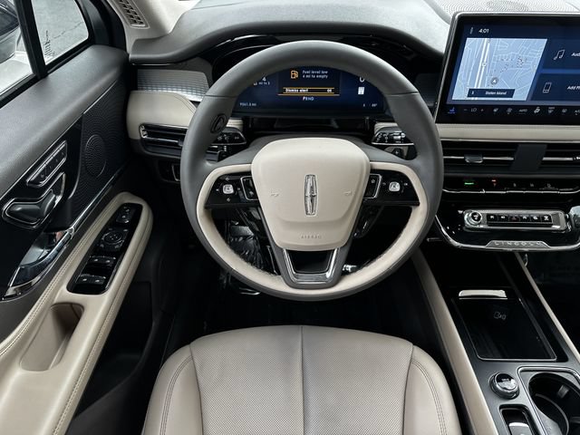Certified 2024 Lincoln Corsair AWD w/ Equipment Group 101A image 14