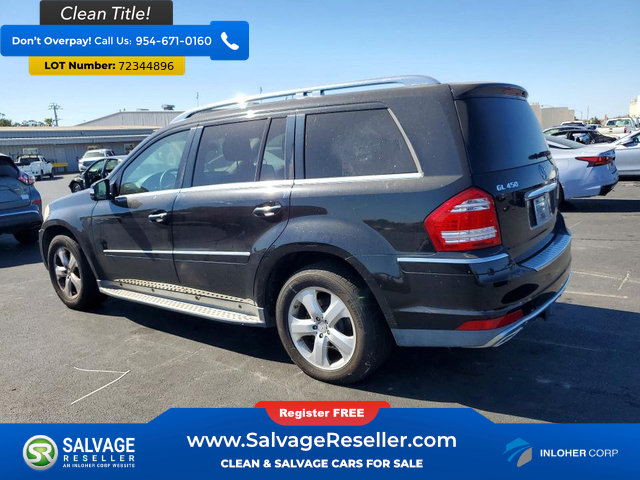 Used 2012 Mercedes-Benz GL 450 4MATIC image 3