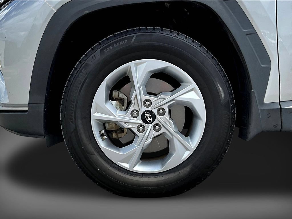 Certified 2022 Hyundai Tucson SEL w/ Cargo Package AWD/4WD image 30