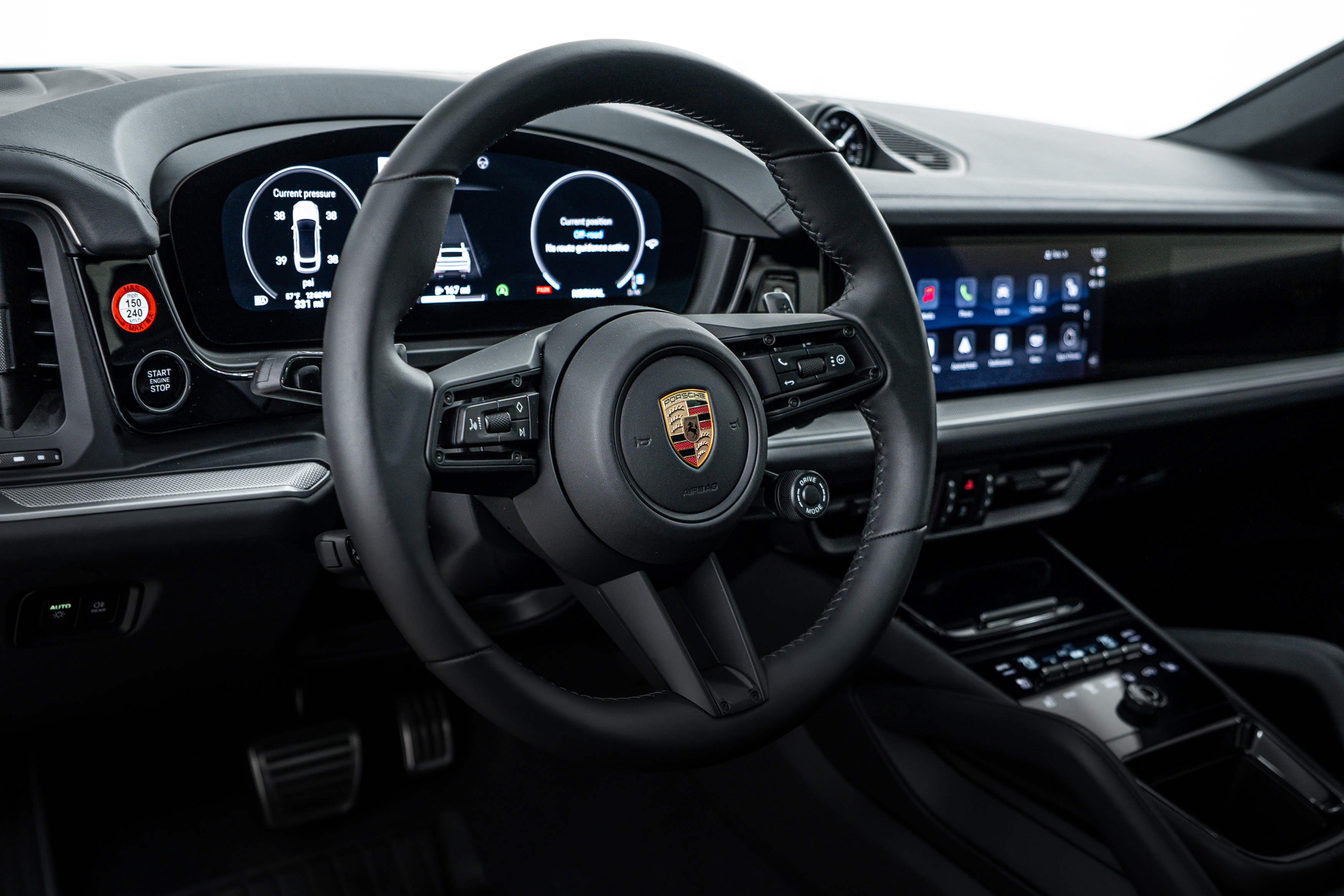 New 2026 Porsche Cayenne S AWD/4WD image 17