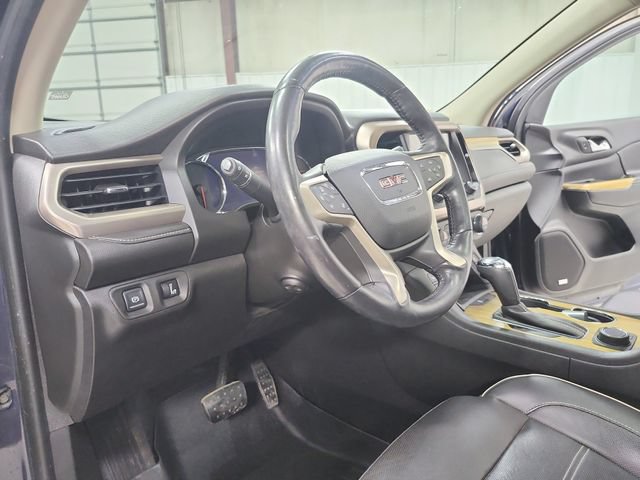 Used 2018 GMC Acadia Denali w/ Technology Package AWD/4WD image 19