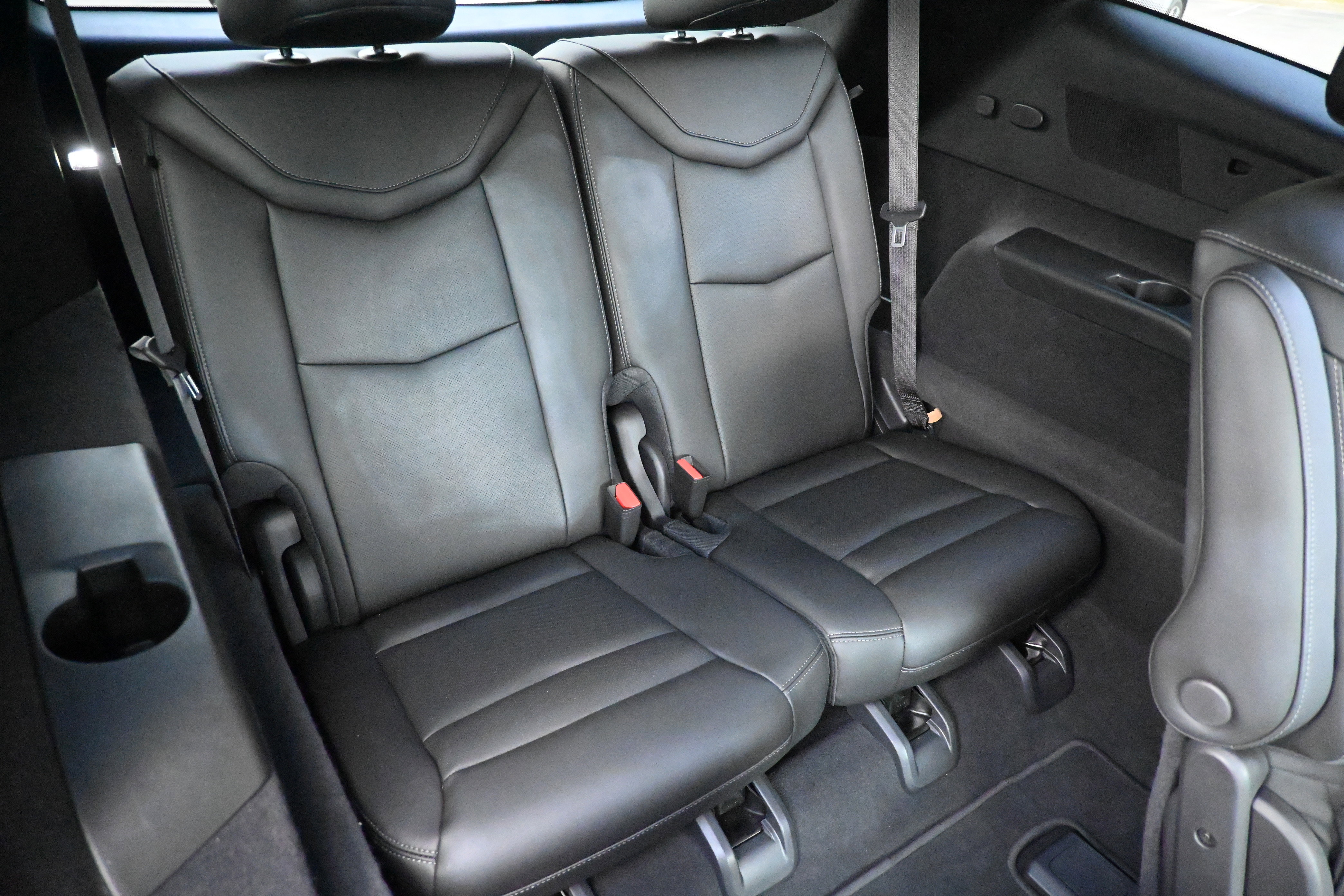 Used 2025 Cadillac XT6 Premium Luxury image 23