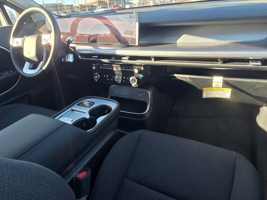 New 2026 Hyundai Ioniq 9 SE image 25