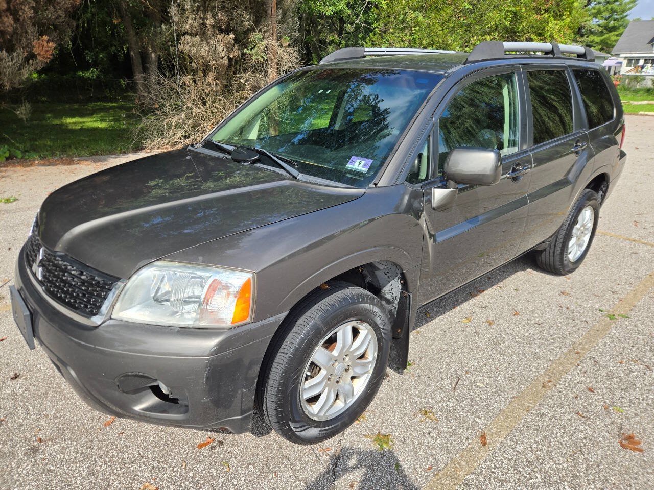 Used 2011 Mitsubishi Endeavor LS AWD/4WD image 3