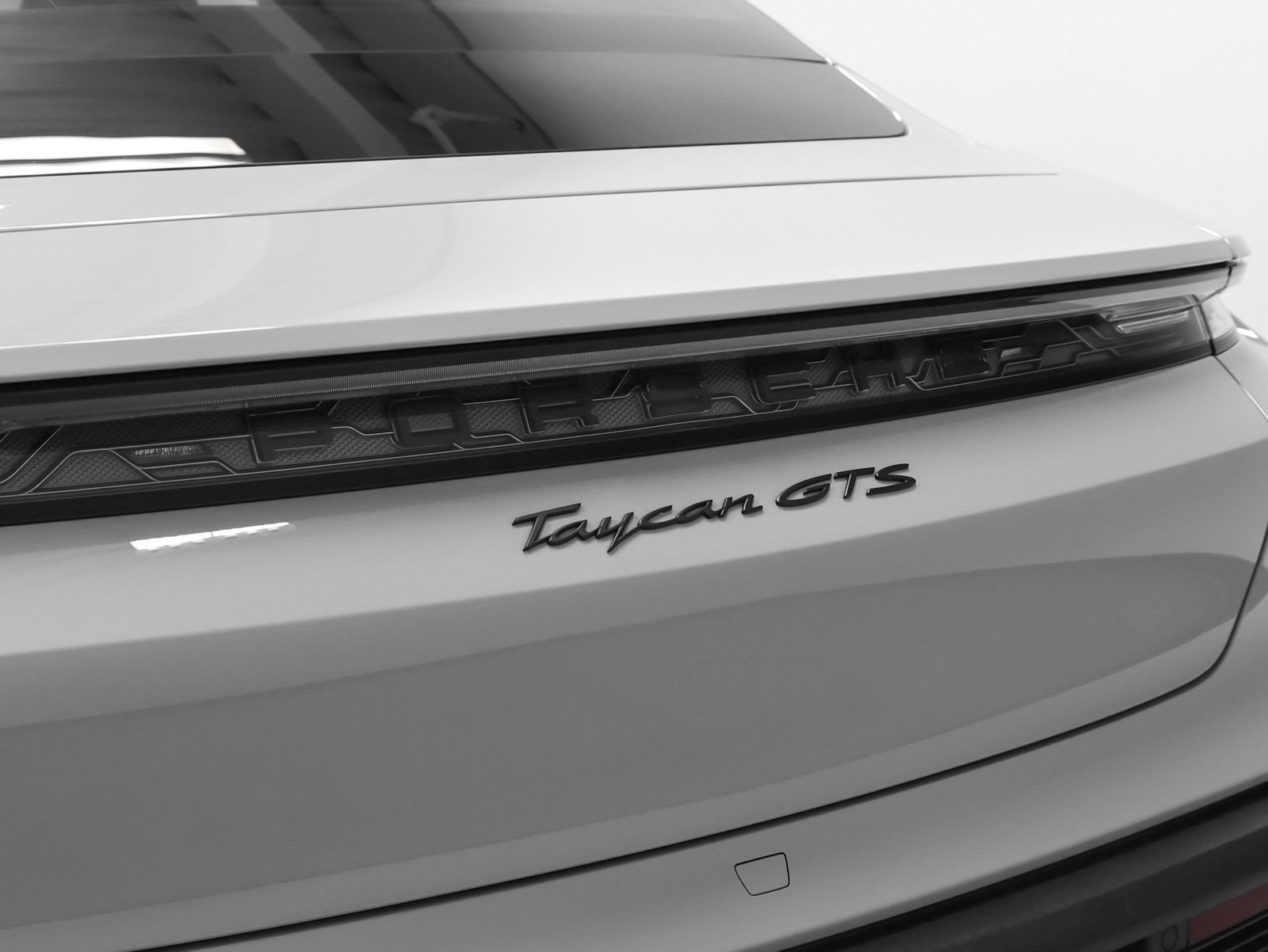 Certified 2024 Porsche Taycan GTS AWD/4WD image 25