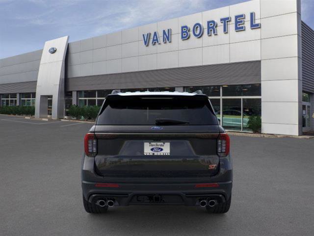 New 2026 Ford Explorer ST image 5