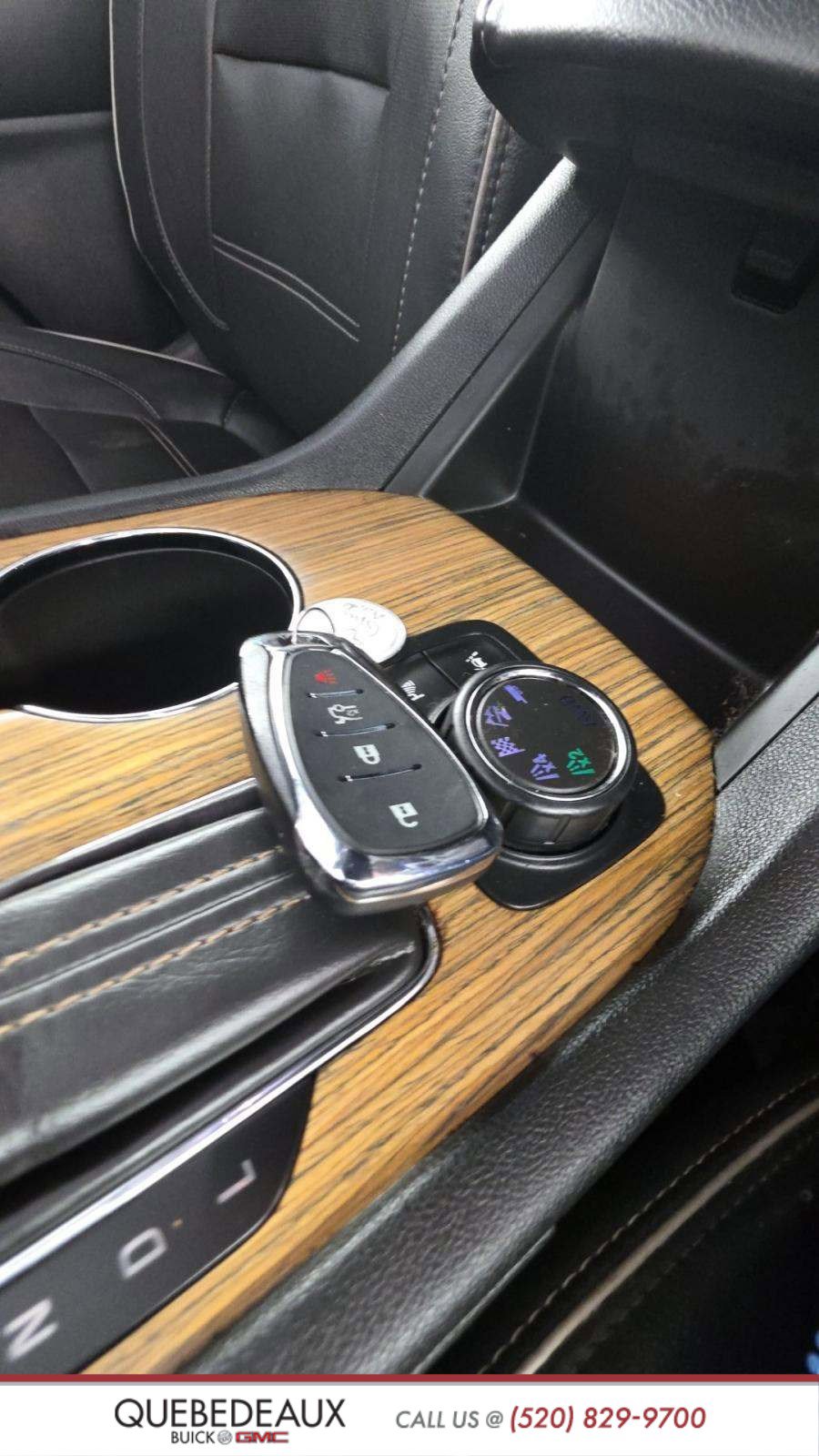 Used 2017 GMC Acadia Denali w/ Technology Package image 25