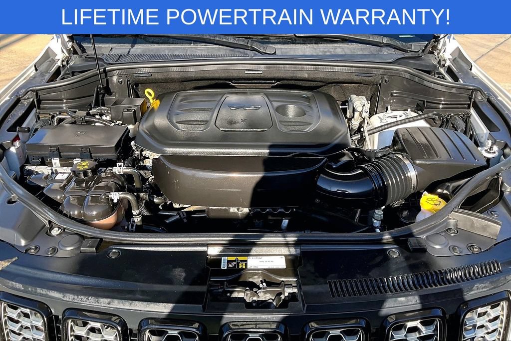 Used 2019 Jeep Grand Cherokee Altitude RWD image 13