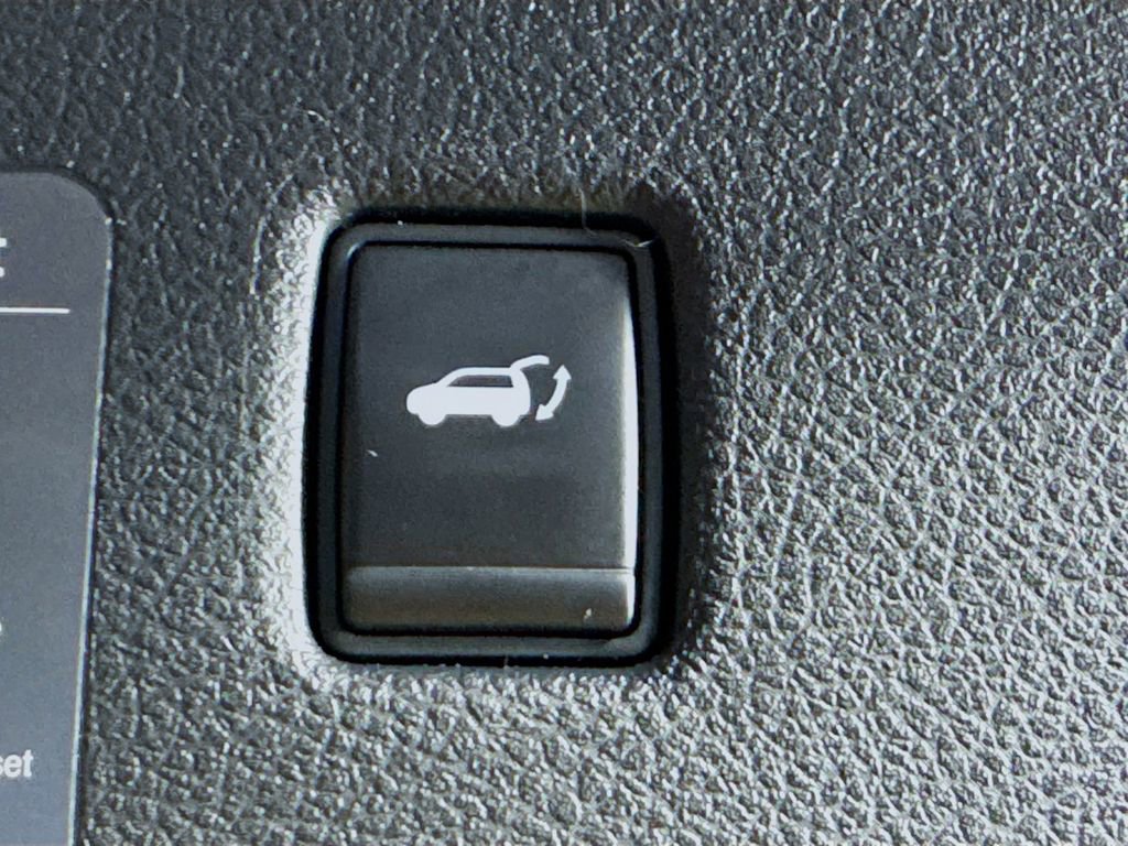 Certified 2019 INFINITI QX50 Essential w/ Sensory Package FWD image 34