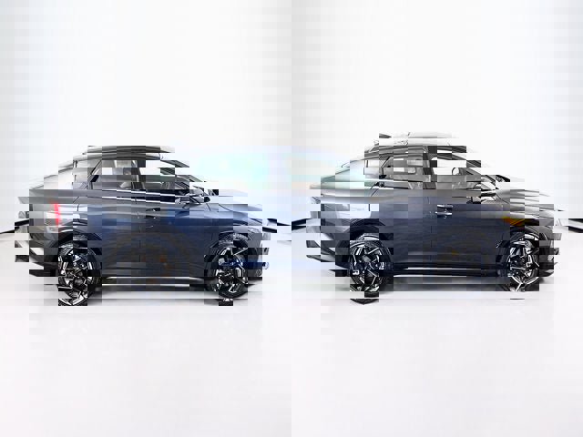 New 2025 Kia K4 GT-Line w/ GT-Line Premium Package image 4