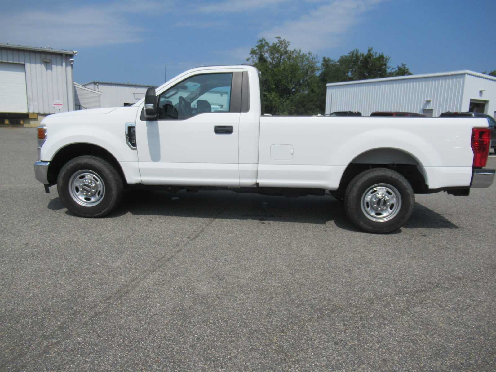 Used 2022 Ford F250 XL w/ Power Equipment Group RWD image 8