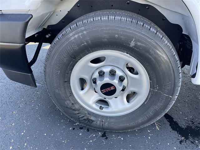 New 2025 GMC Savana 2500 w/ Driver Convenience Package image 5