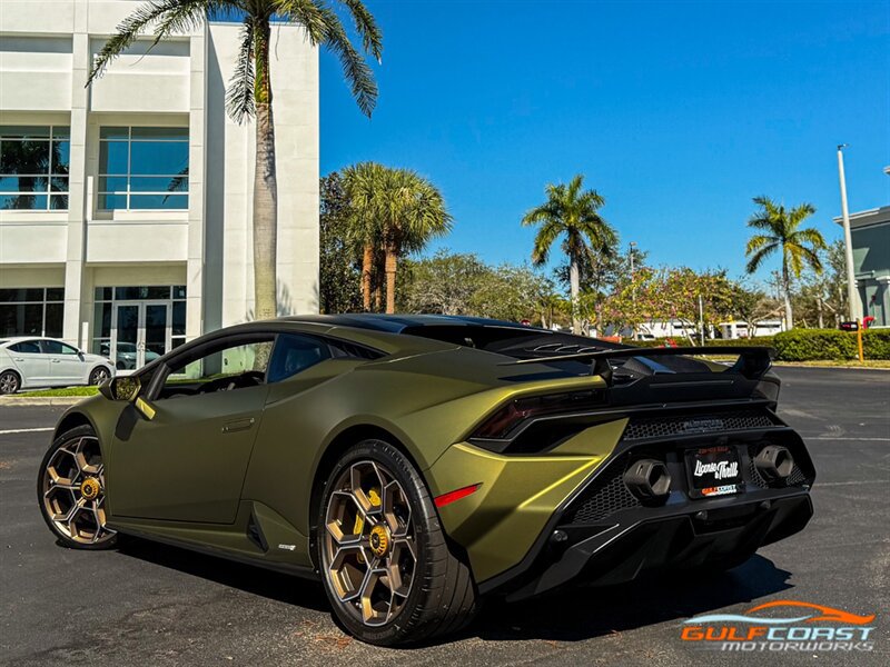 Used 2023 Lamborghini Huracan Tecnica RWD image 47