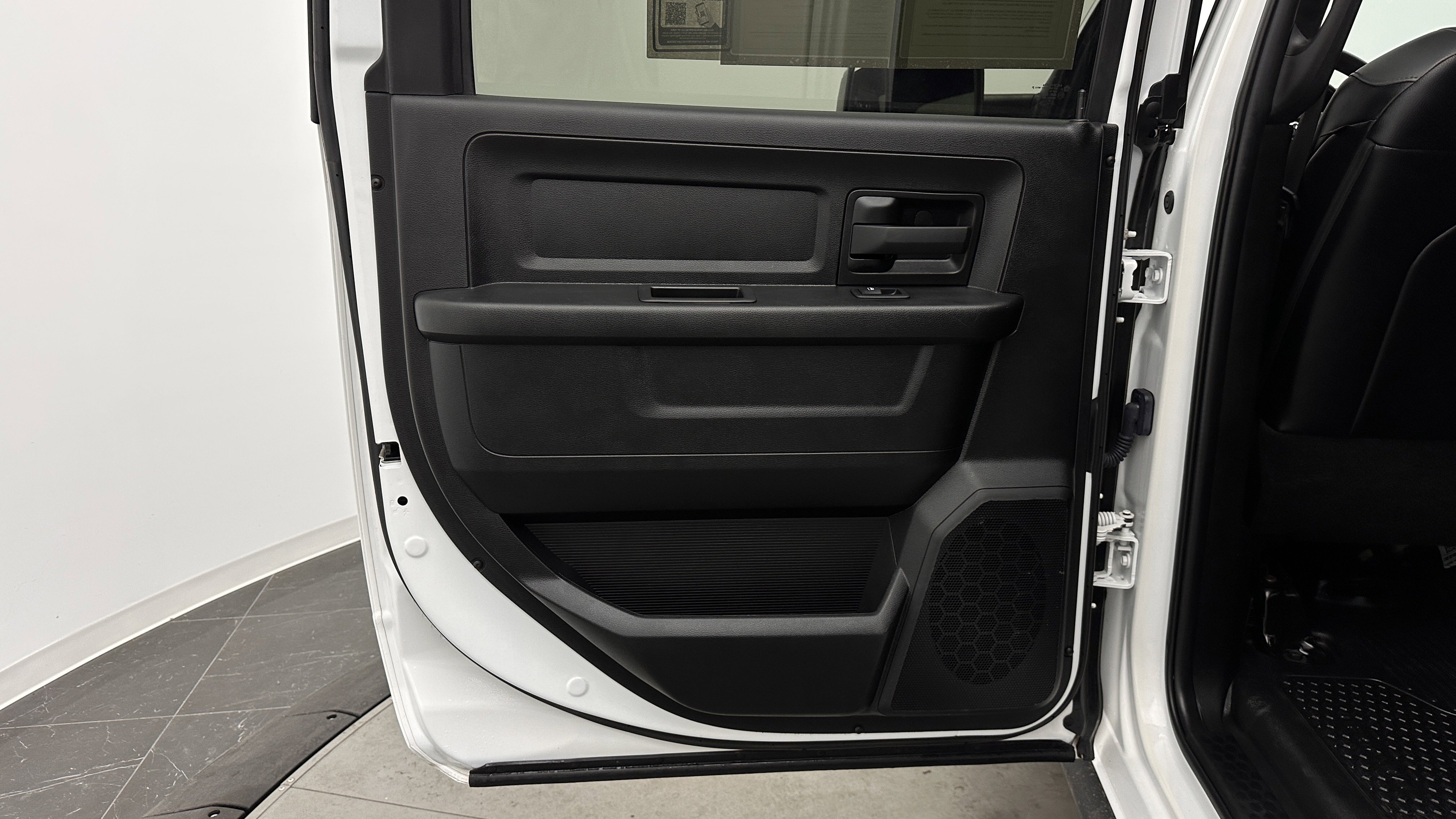 Used 2021 RAM 3500 Tradesman image 23