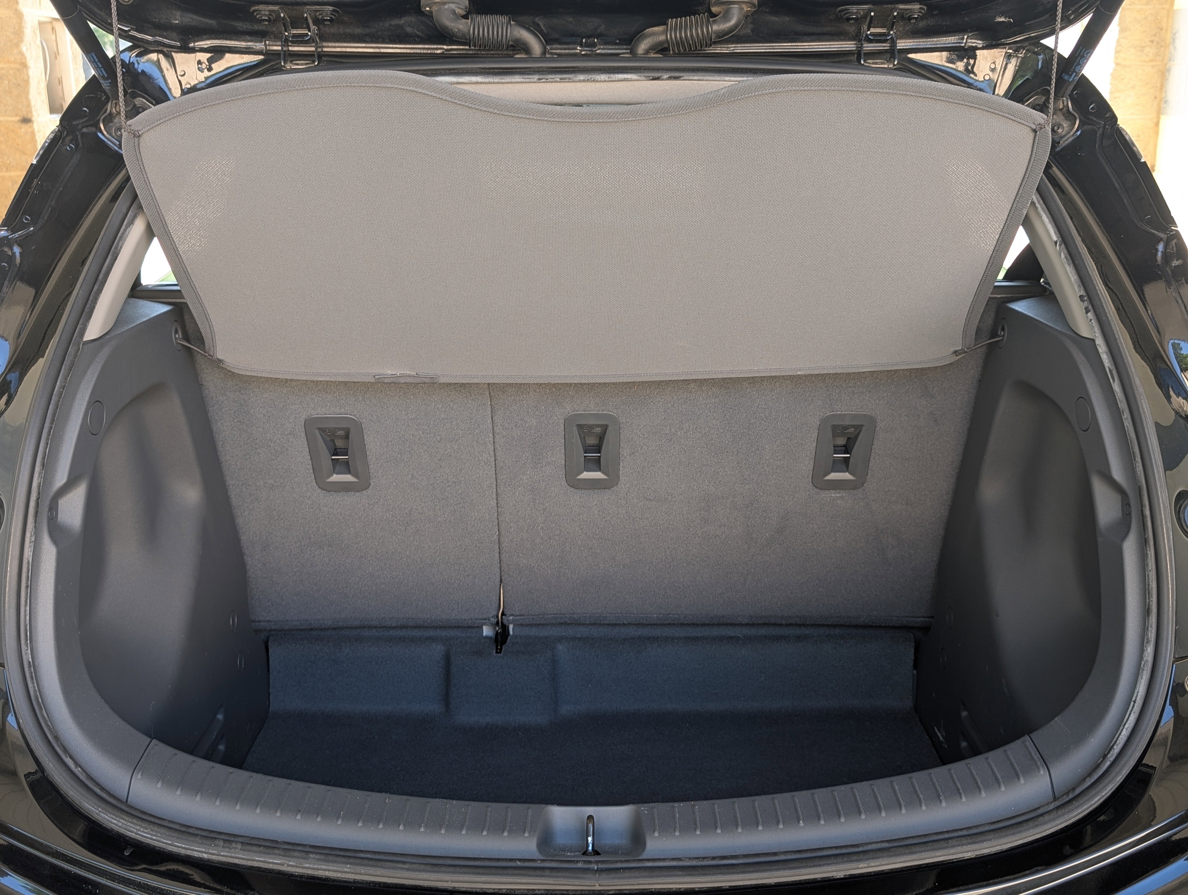 Used 2020 Chevrolet Bolt LT image 18